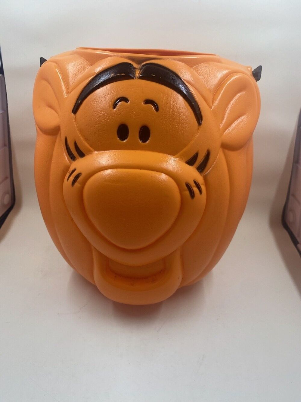 DISNEY TIGGER PUMPKIN Orange Halloween Trick Or Treat Pail Bucket 9”